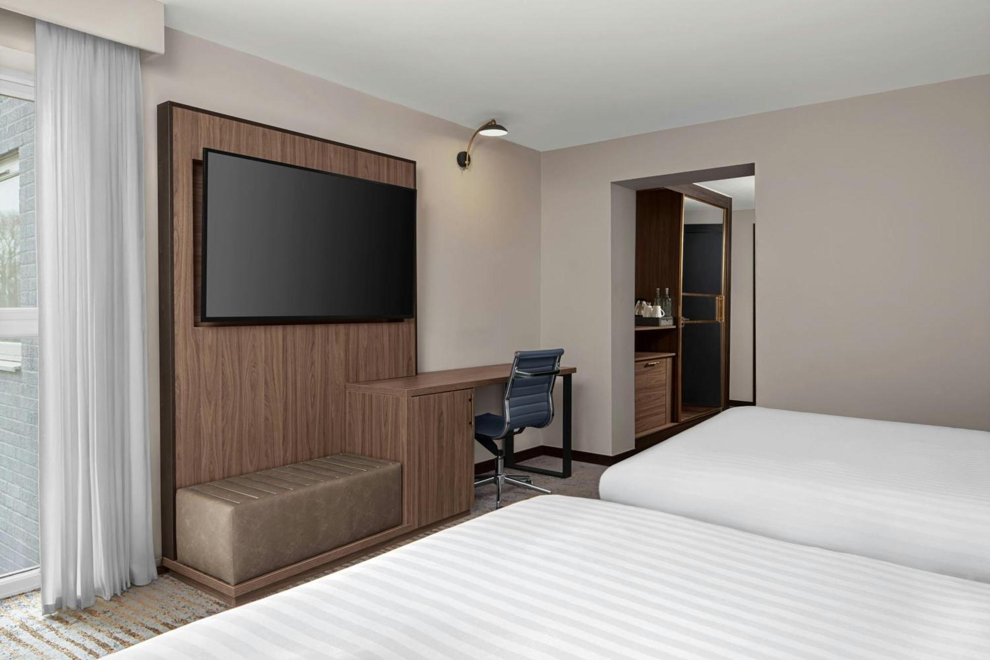 Delta By Marriott Hotel 4*